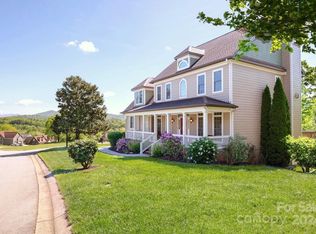 32 Stone House Rd, Arden, NC 28704