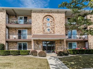 8118 169th St, Tinley Park, IL 60477