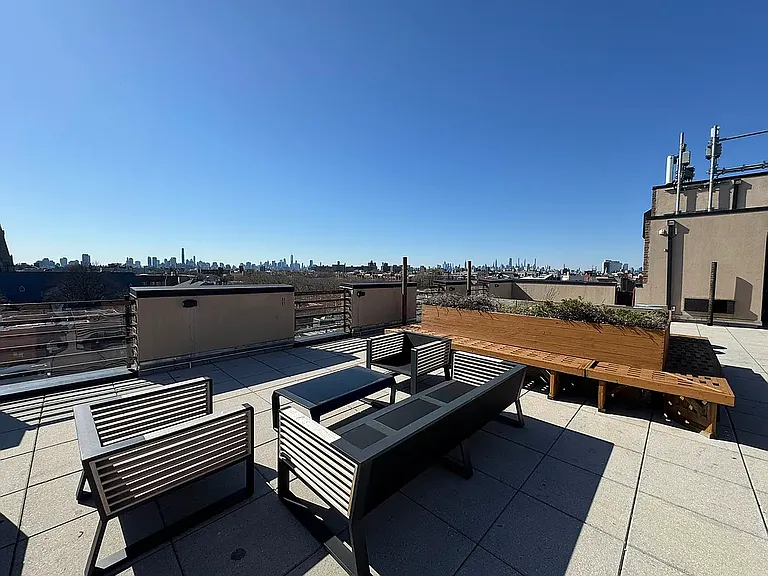 75 Ralph Ave #3E — Photo 10