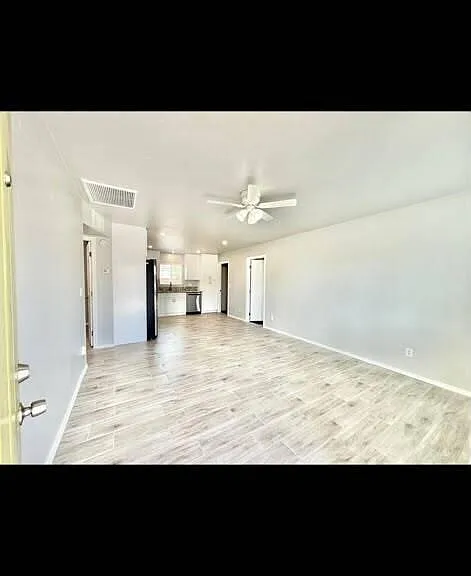 2824 N Woodland Ave #1 — Photo 16