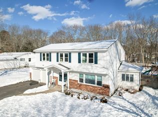 11 Wingate Rd, Holliston, MA 01746