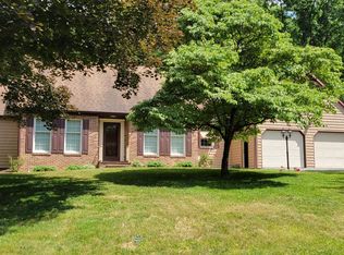 11852 Crestwood Cir, Waynesboro, PA 17268