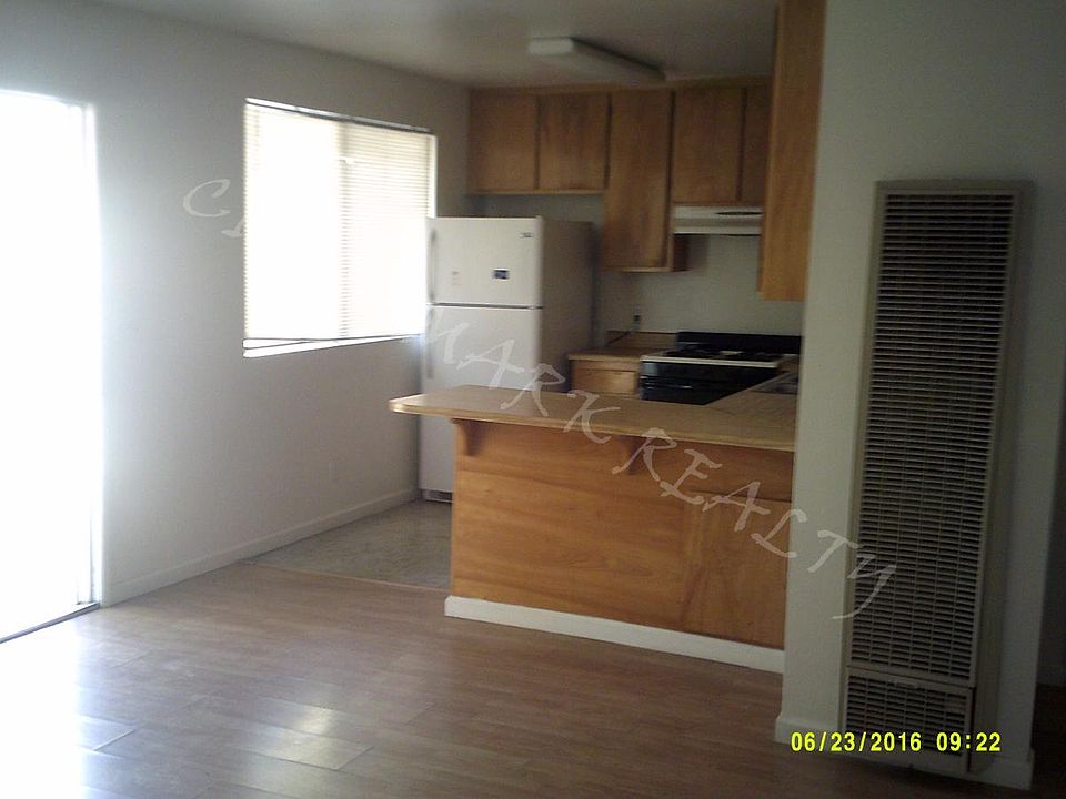 2nd image of 6325 Ocotillo Ave APT D
