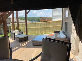 3207 Bowlin Dr, Union City, GA 30213