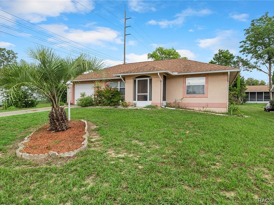 1st image of 4182 N Lincoln Ave