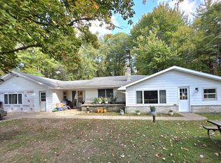 186 N Everett Rd, Harrisville, MI 48740