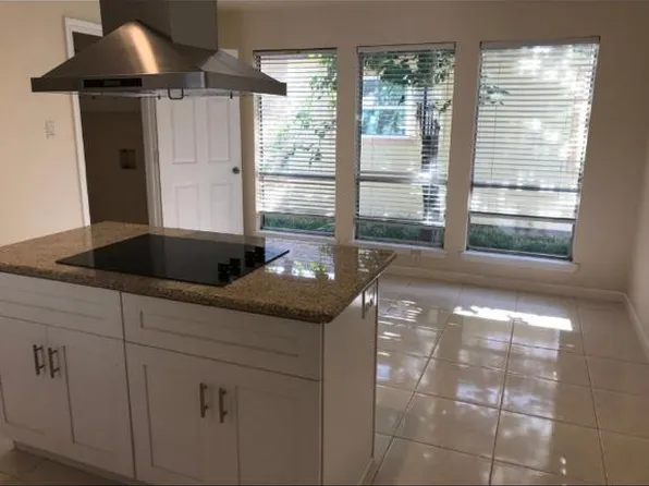 15515 Creekhaven Dr, Houston, TX 77084