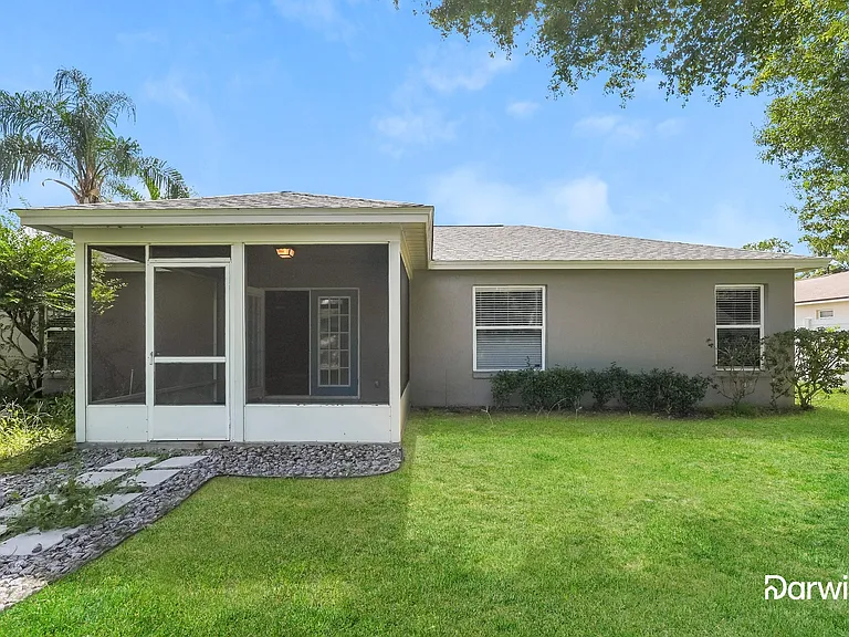 8110 Westmont Ave — Photo 15