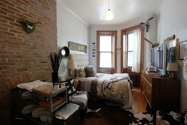 Rented by Keller Williams NYC | media 36