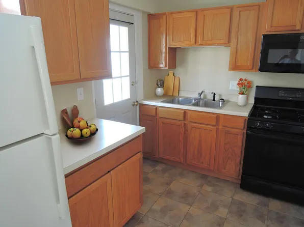 11 S Prince St APT 2, Lancaster, PA 17603