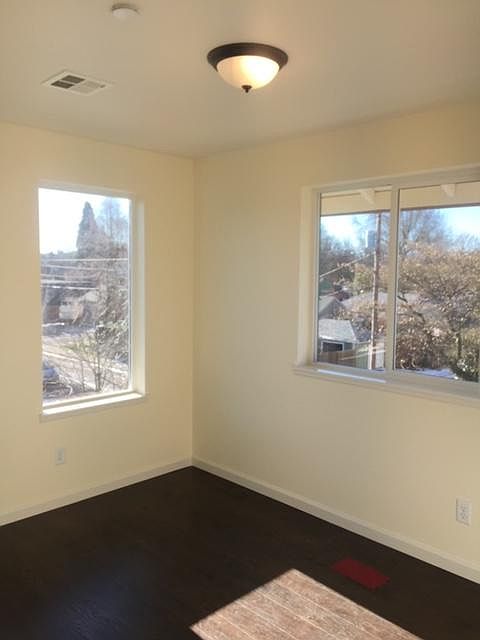 2nd image of 1950 NW Taylor Ave #102