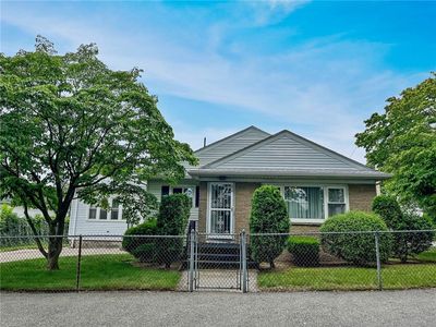 616 River Ave, Providence, RI, 02908