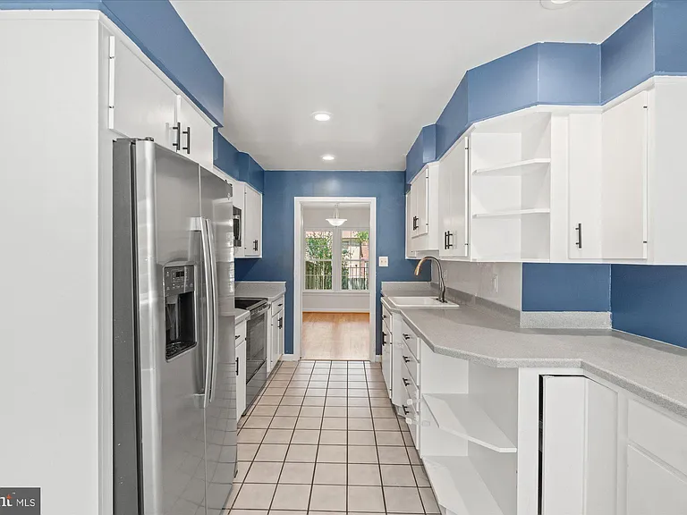 1026 N Pelham St — Photo 9