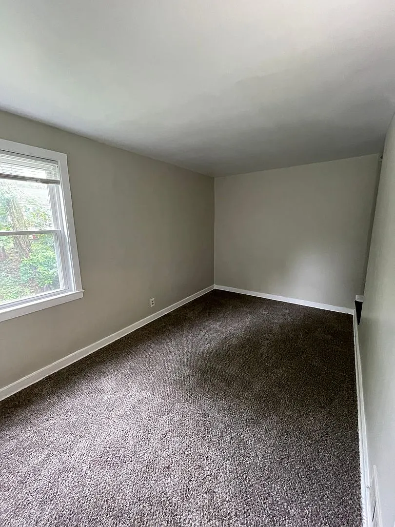 422-426 Cedar Drive — Photo 2