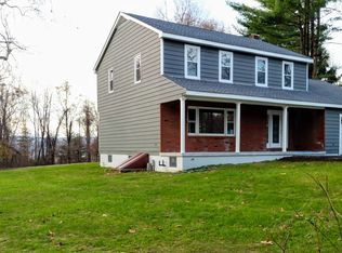 26 Sky Top Dr, Wappingers Falls, NY 12590