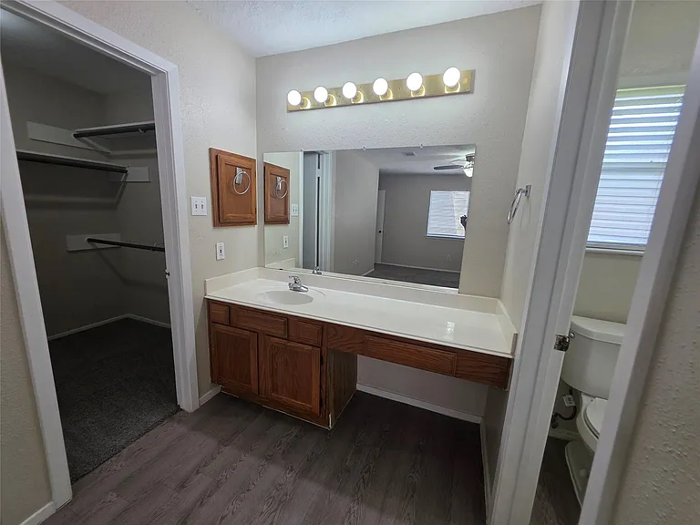 2777 Forest Point Dr — Photo 8