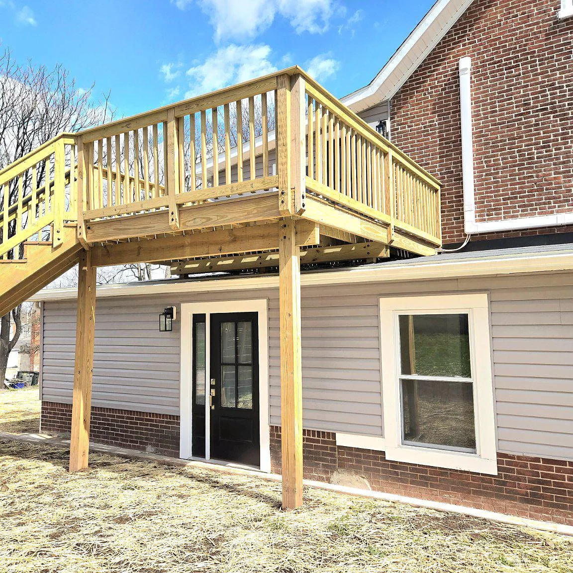 2 bed, 1.0 bath, 900 sqft, $2,100 — Photo 1