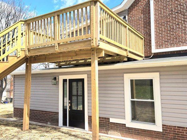 119 Chestnut St APT 1, Spring City, PA 19475 – 2-bedroom rental in Spring City