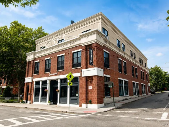 20 S Broadway Ave #202, Nyack, NY 10960