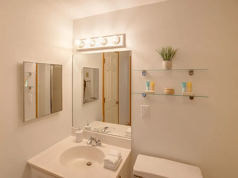 18 Ridge Dr #C-34 — Photo 15