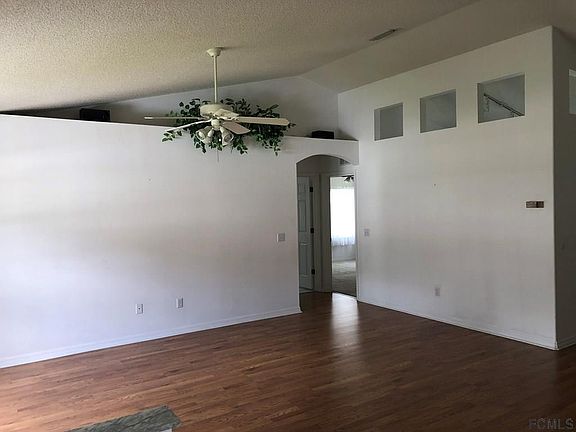 4th image of 23 Woodworth Dr