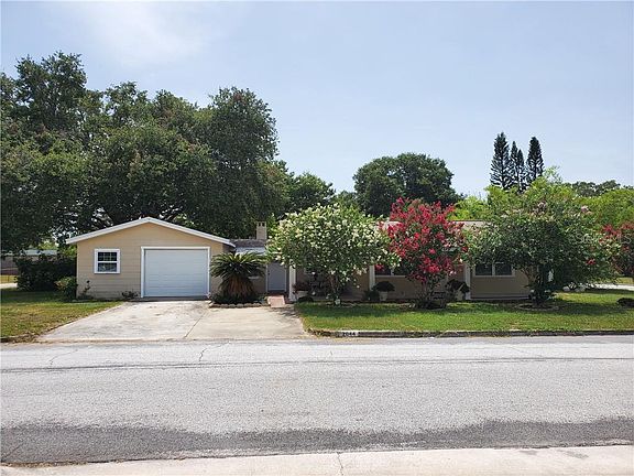 2nd image of 2044 46th St N