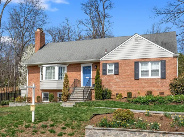 3517 Sterling Ave, Alexandria, VA 22304