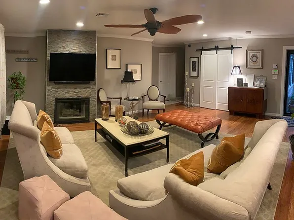 134 Gettysburg Ln, Holmdel, NJ 07733