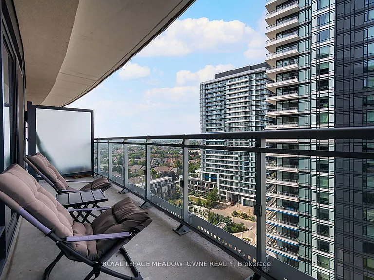 2520 Eglinton Ave W #1205 — Photo 20