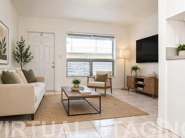2206 Fillmore St #6 — Photo 11