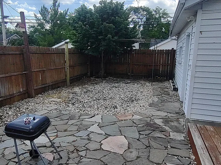 220 Monteray Ave — Photo 28