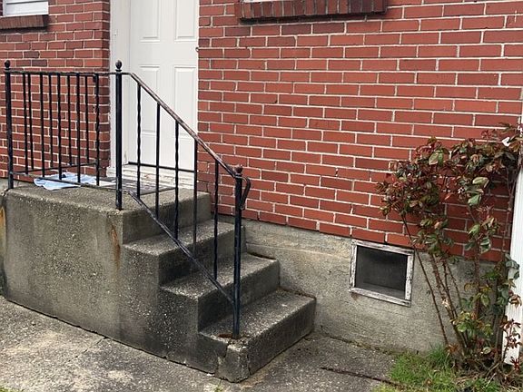 2nd image of 5404 S M St APT 10