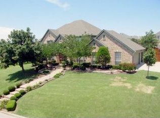 11 Skyline Dr, Trophy Club, TX 76262
