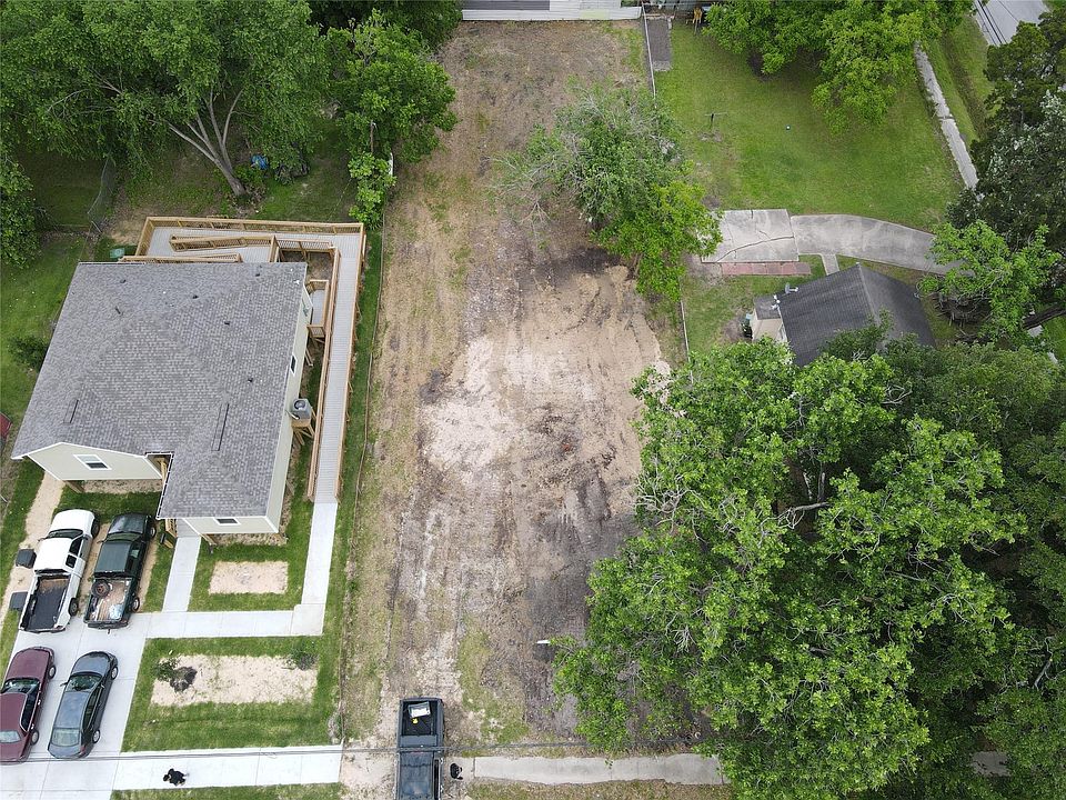 2nd image of 4804 Hoffman St