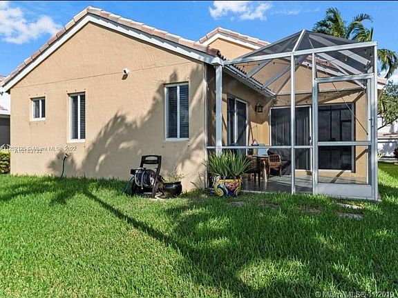 5th image of 1625 Salerno Cir #1625