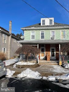 30 N Green St, Palmyra, PA, 17078