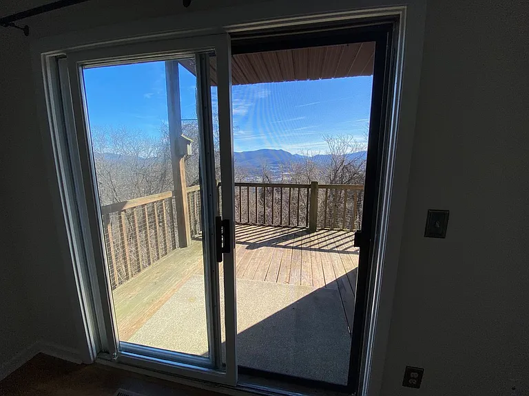466 Windswept Dr — Photo 26