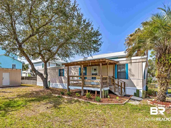 5699 Armadillo Ave, Orange Beach, AL 36561