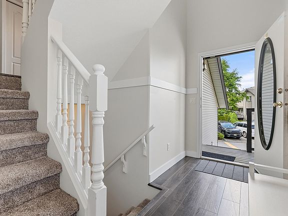 3rd image of 46360 Valleyview Rd #9