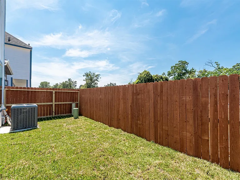 8475 Berry Brush Ln — Photo 30