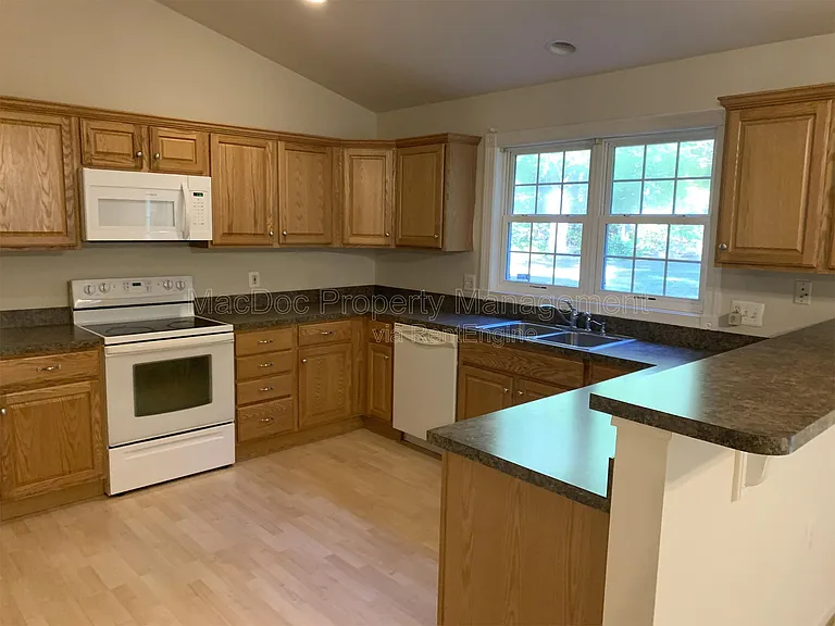 26327 Hill Rd — Photo 5