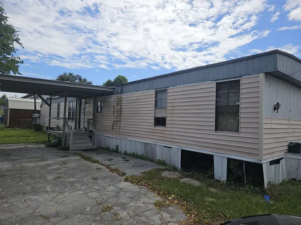 2280 River Rd, Berwick, LA 70342