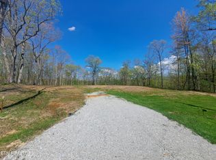 Hunter Hills Dr, Oneida, TN 37841