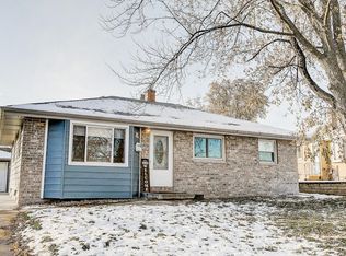 W147N8721 McKinley Dr, Menomonee Falls, WI 53051