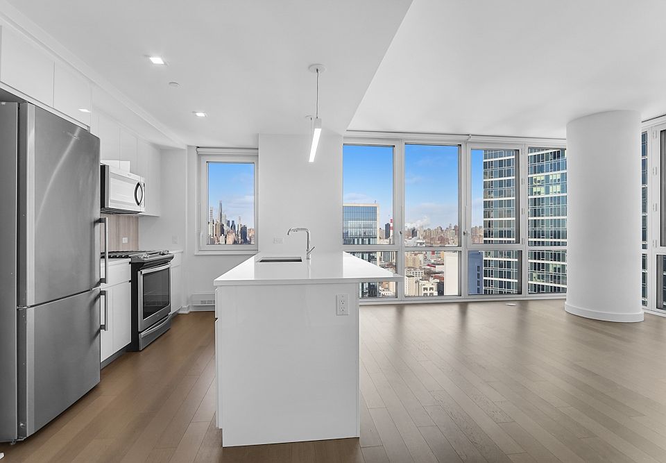 1st image of 2922 Northern Blvd #2703C