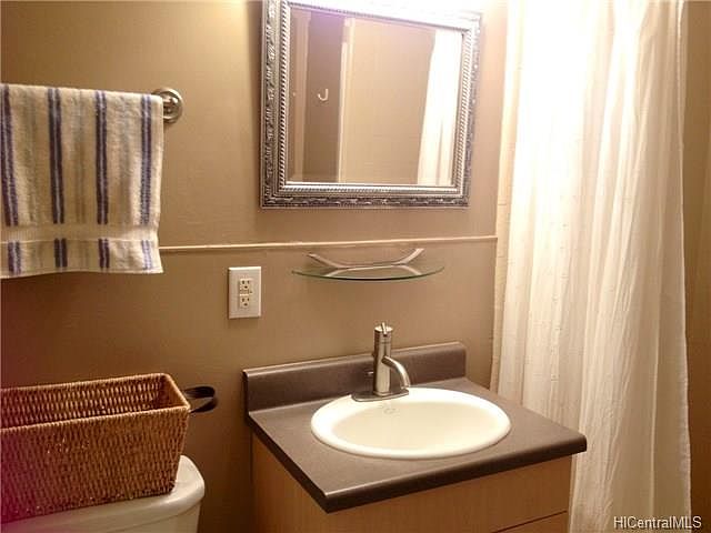 2nd image of 2442 Tusitala St APT 115