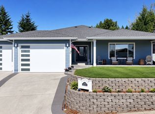 7186 Vista Ridge Dr, Brookings, OR 97415