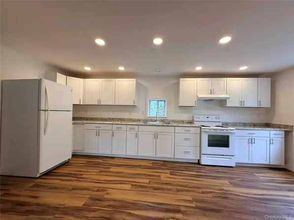19 Quartz Ln #1, Pt Jervis, NY 12771