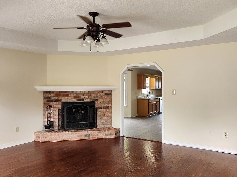 2nd image of 9012 Marina Ave