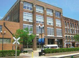 311 SW Water St, Peoria, IL 61602